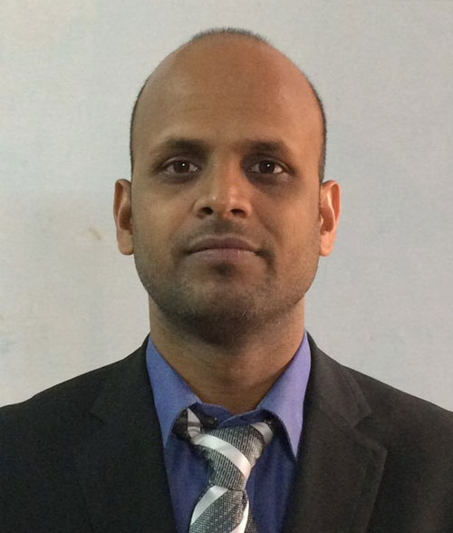 Dr.Akhilesh Roshan